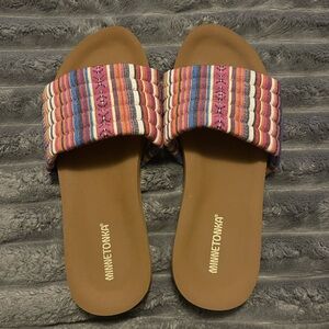 Minnetonka Women's Striped Slide Sandals - Pink and Blue size 10 EUC